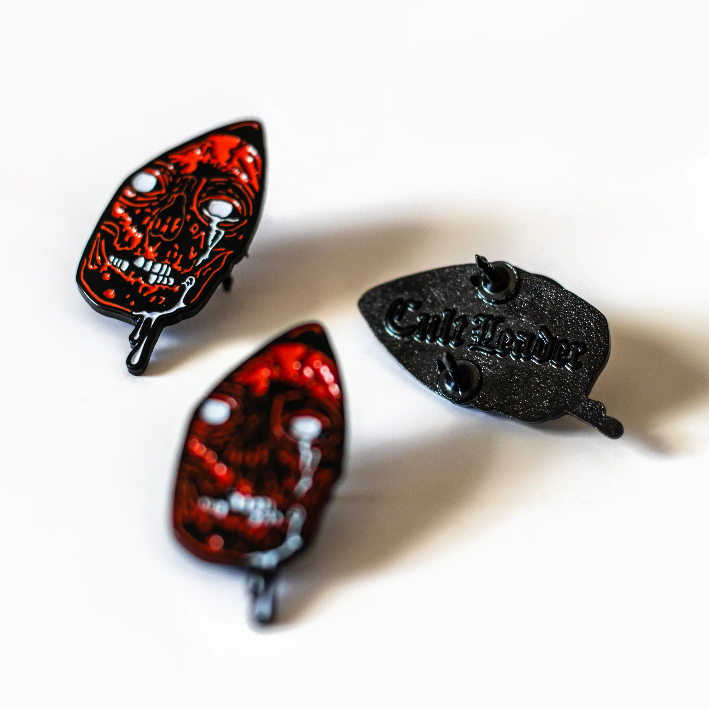 Cult Leader "Skull" Enamel Pin - Image 4